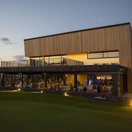 Royal Village 아파트 Maly Slavkov