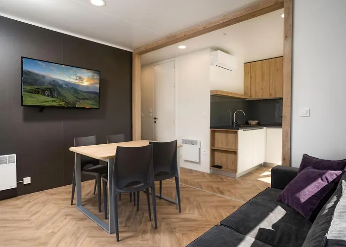 Royal Village * Maly Slavkov